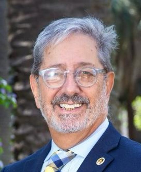 Latino2